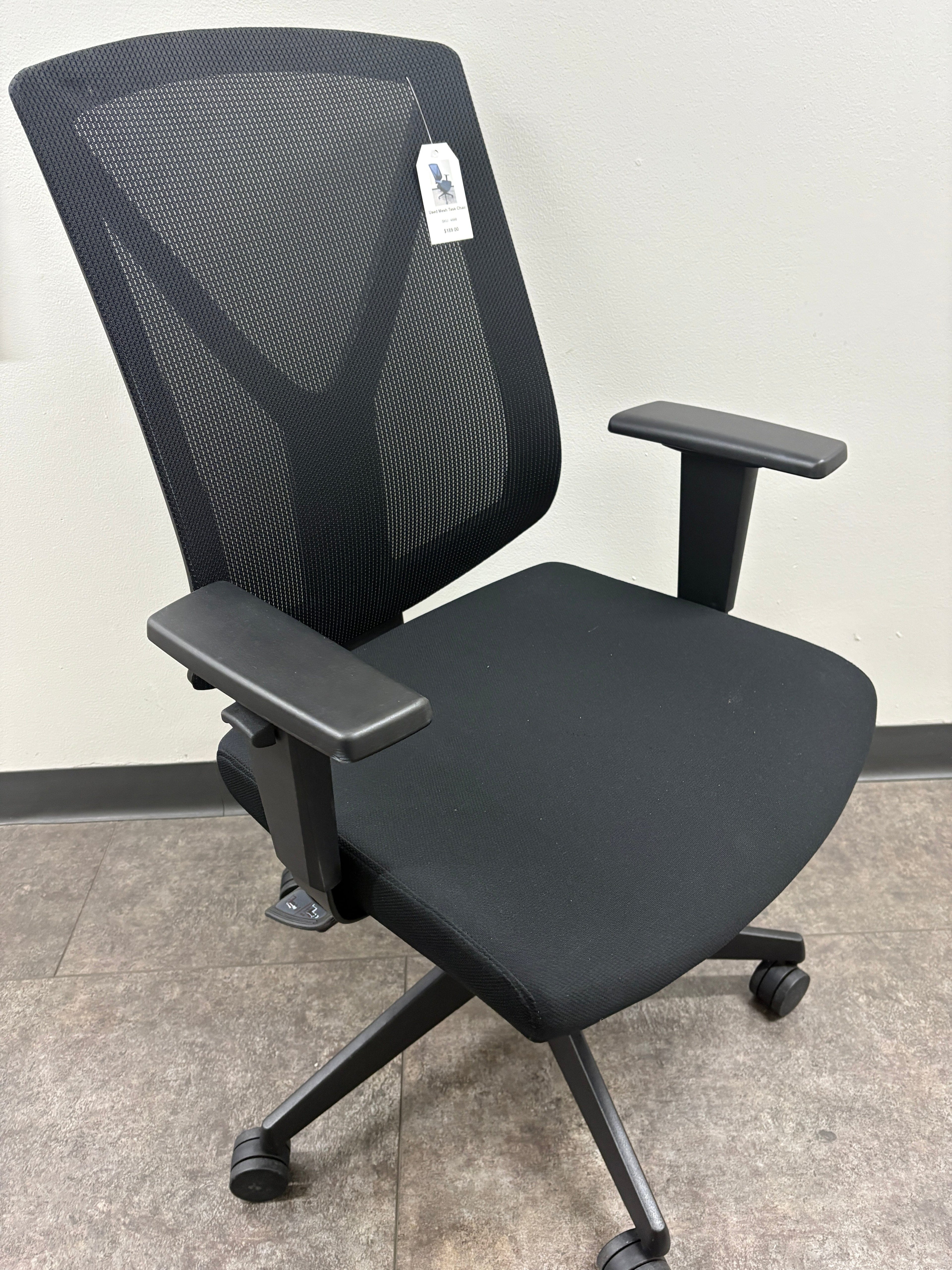 Used Mesh Task Chair