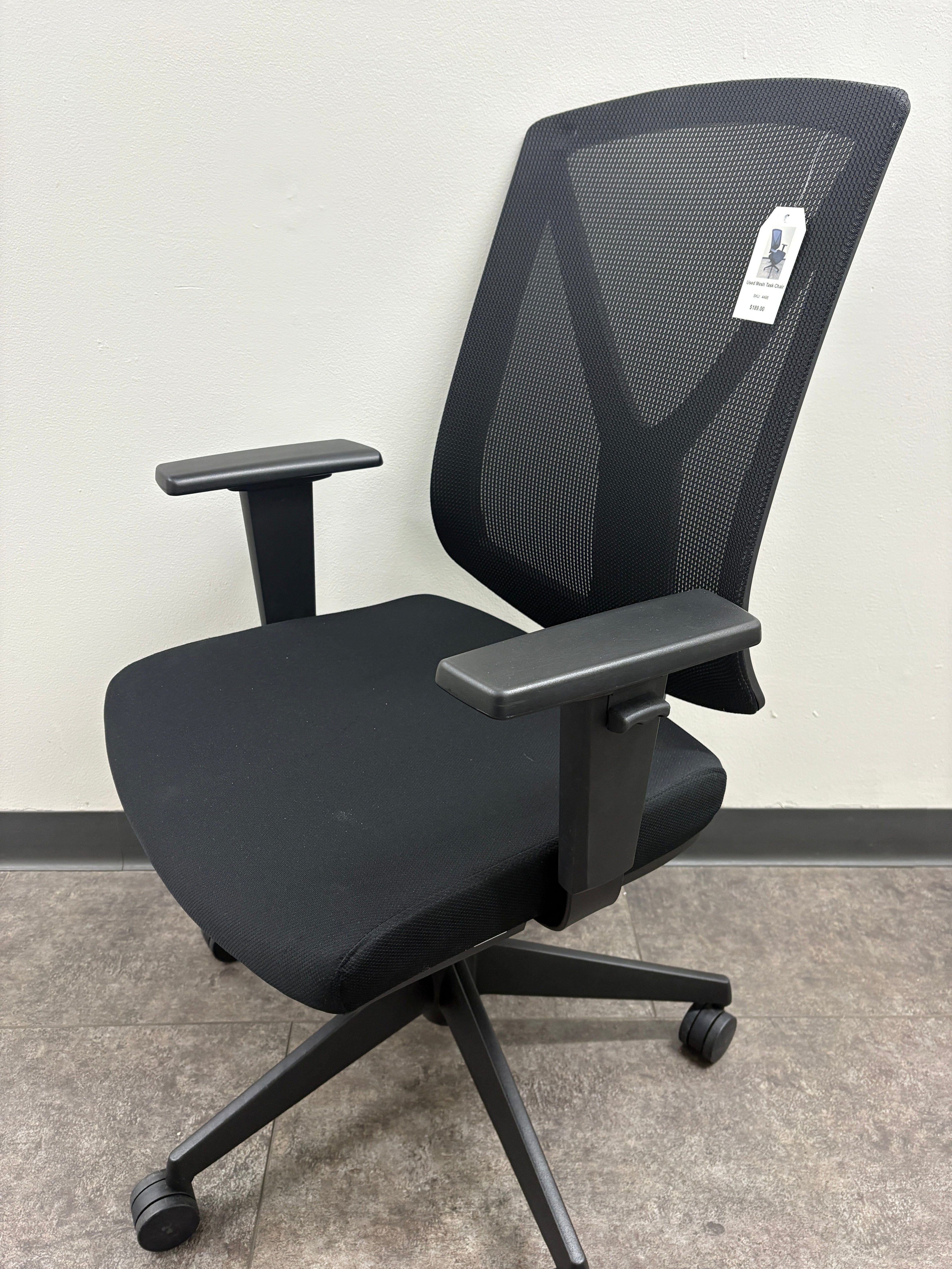 Used Mesh Task Chair