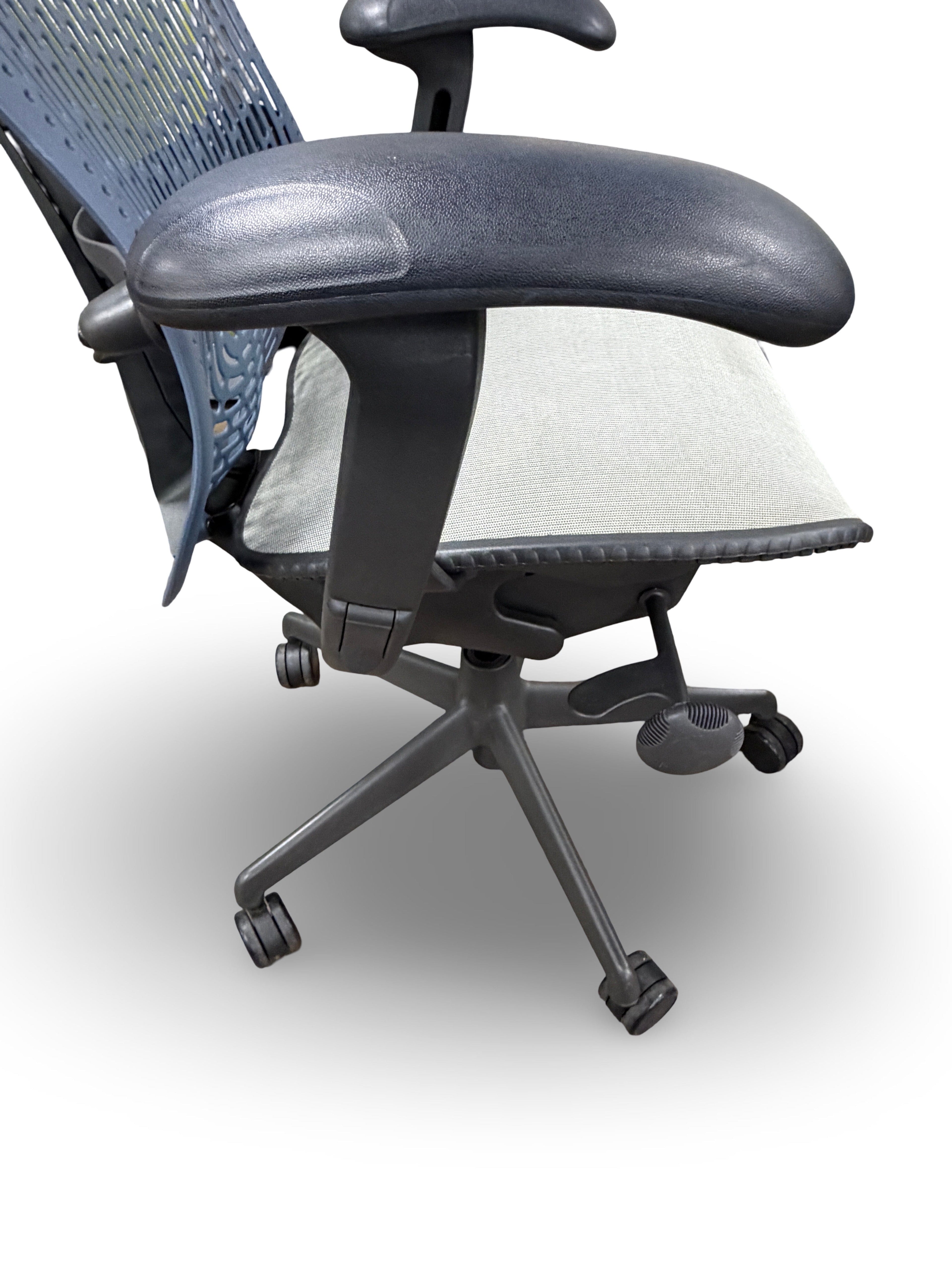 Used Herman Miller Mirra