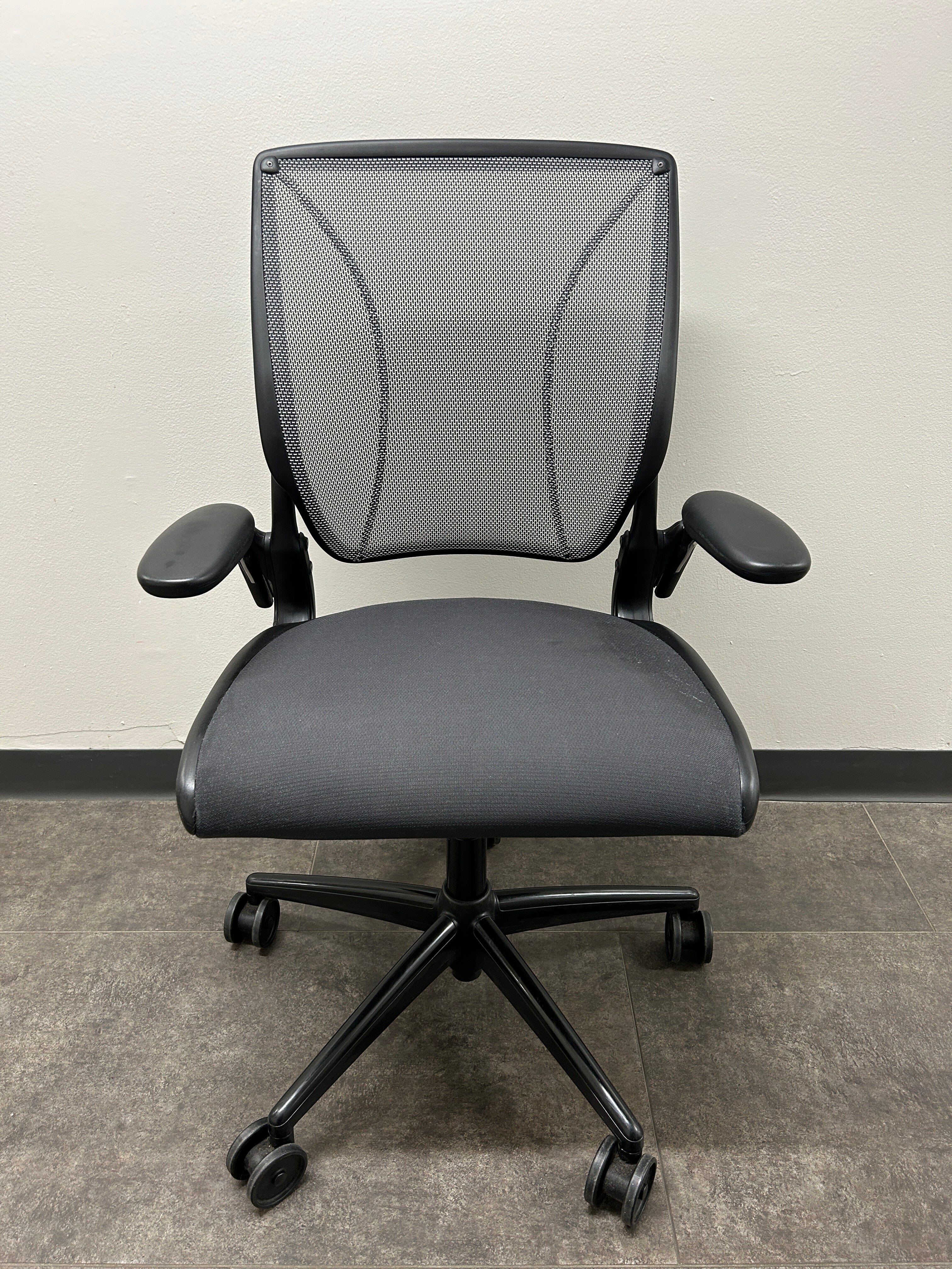 Used Humanscale Diffrient