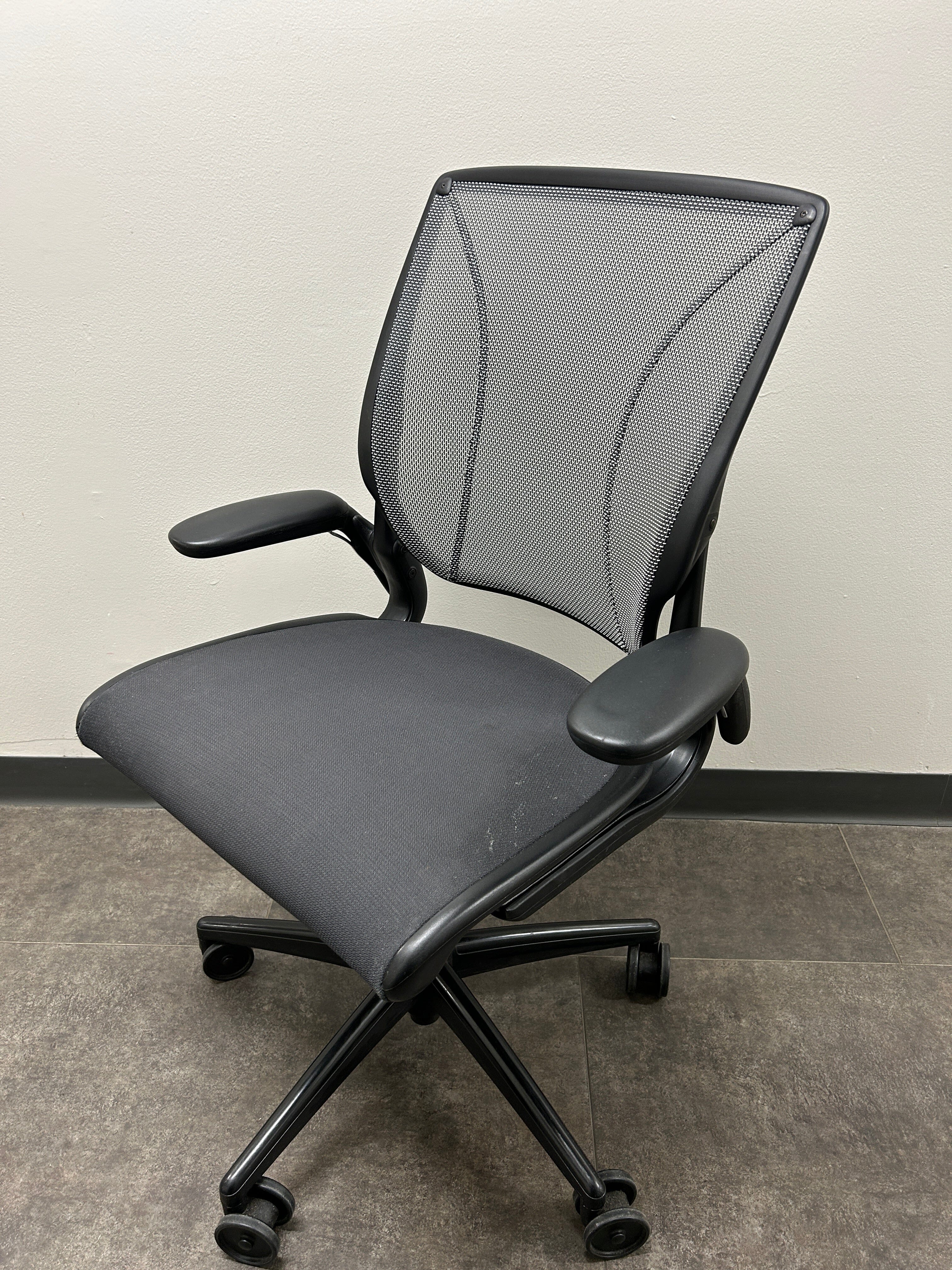Used Humanscale Diffrient